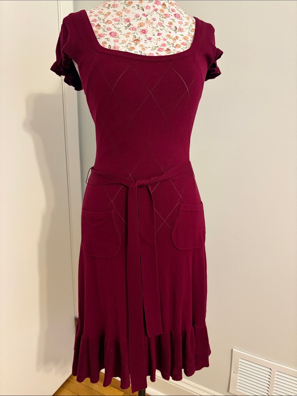 Effie’s Heart Women’s Dark Purple Knit Belted Dress, size Small